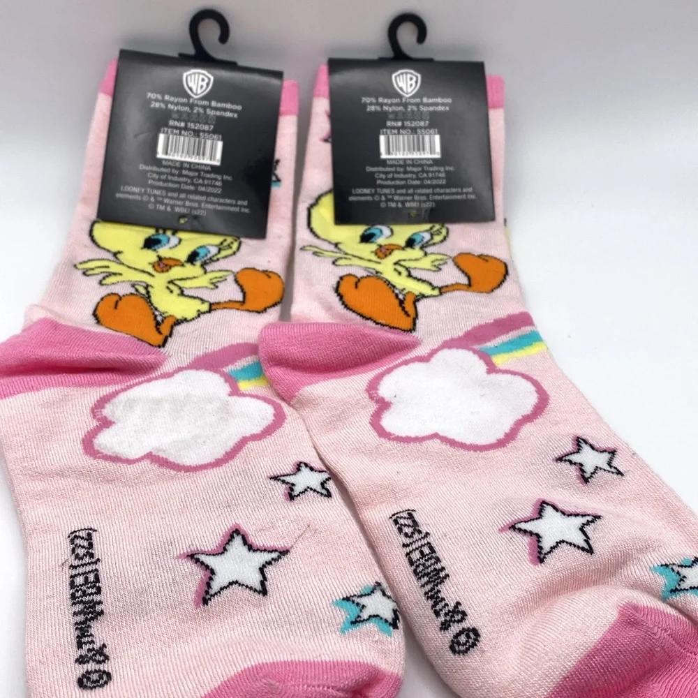 Warner Bros Pink Tweety Bird Crew Socks W 9-11